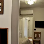 Fleeville Vicky's Apartment Tirana