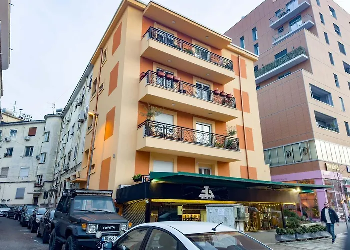 Fleeville Vicky's * Tiran