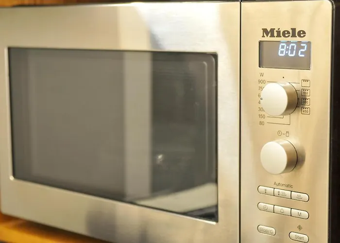 Fleeville Vicky's Apartment