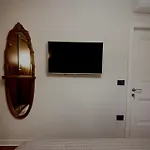 Fleeville Vicky's Tirana